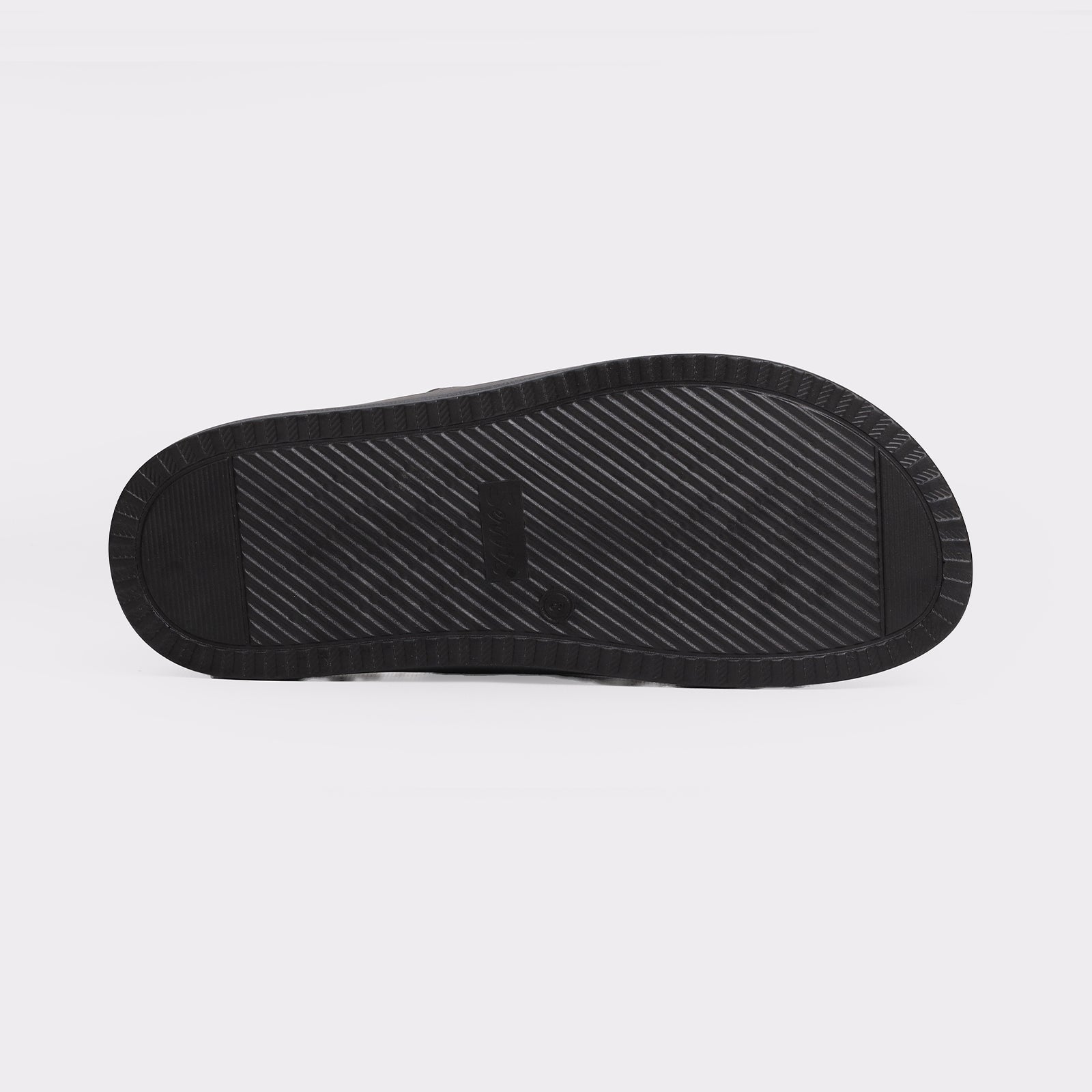 Men Chappal